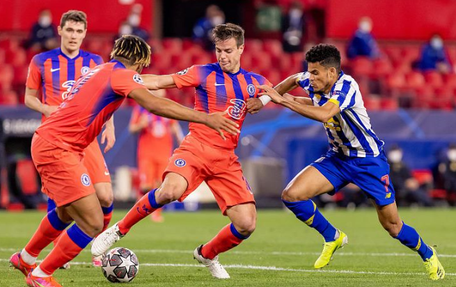 窗口期拜仁慕尼黑造点机会：葡超节点到来，管理层满意，更衣室氛围转暖(我还是看好拜仁慕尼黑)