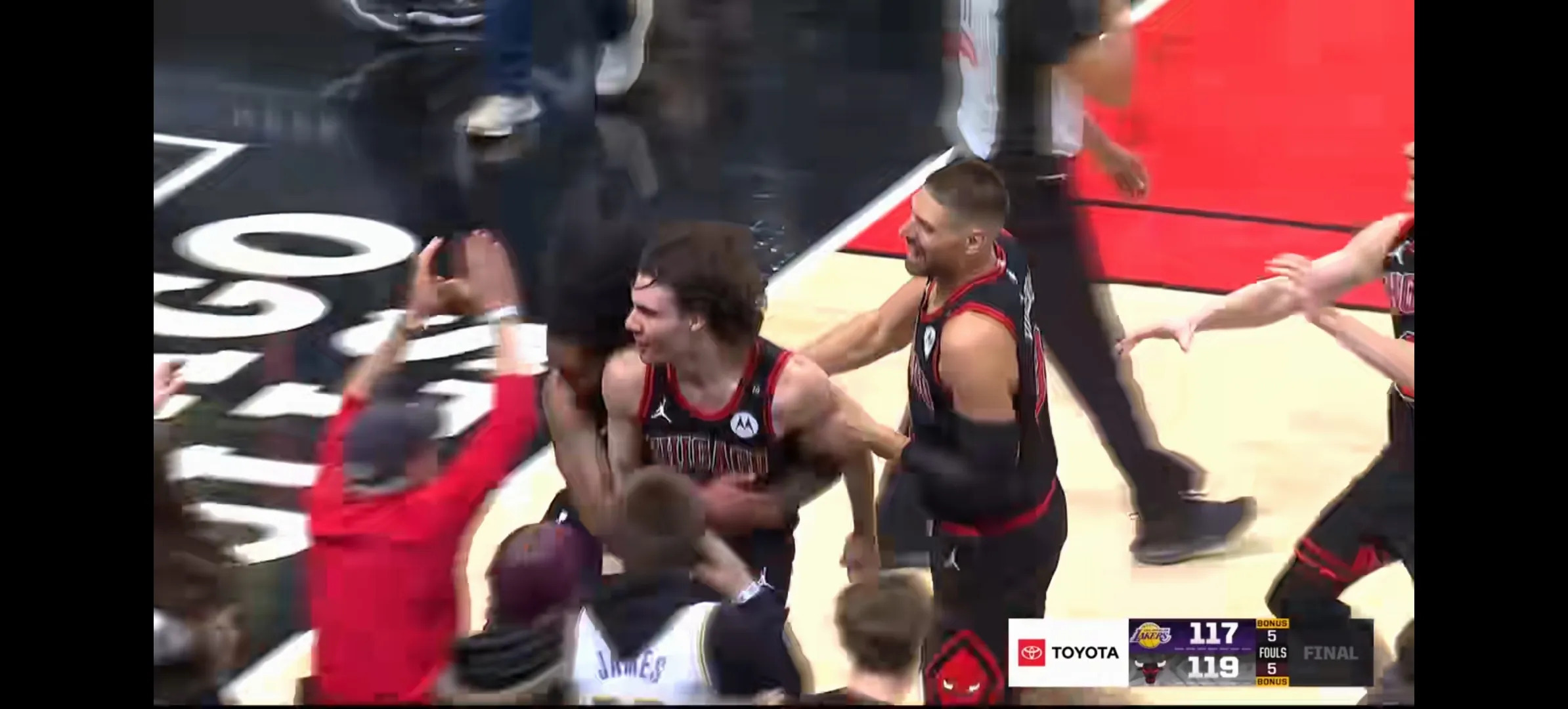 PANDA- 莱万多夫斯基肌肉 