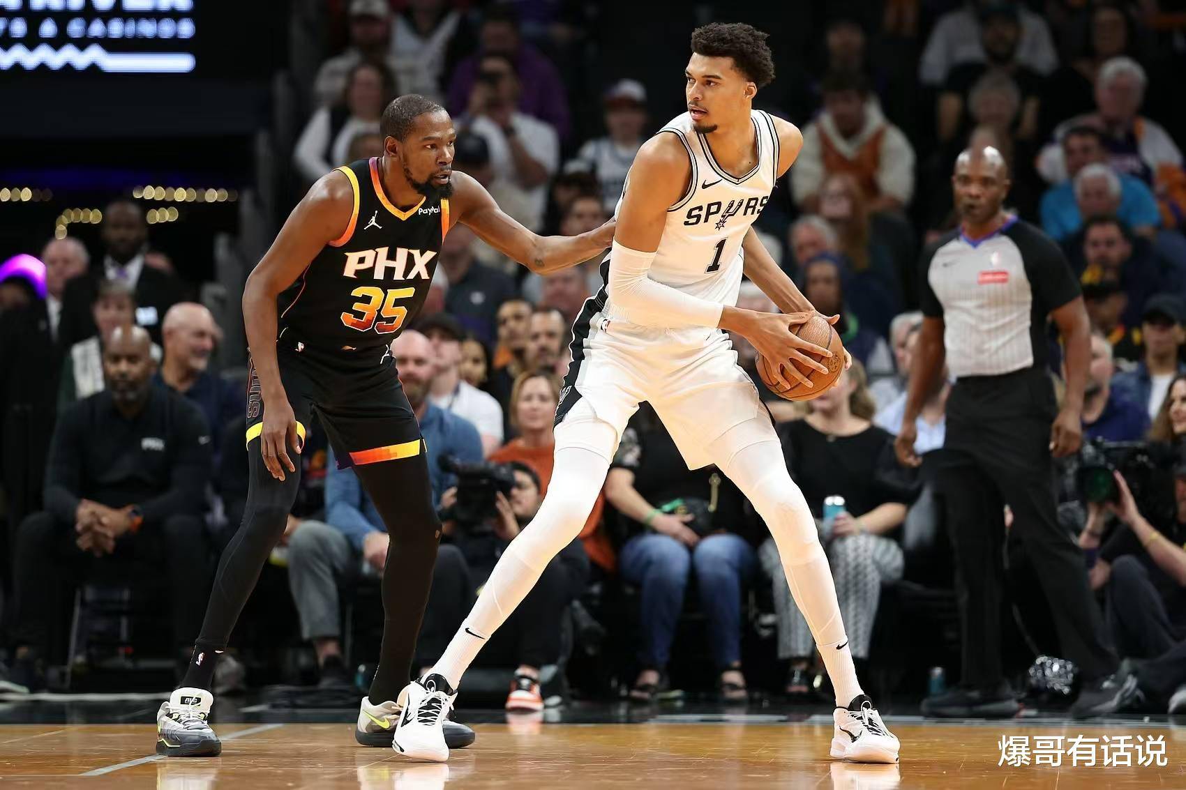 关于杜兰特连续十五场比赛得分超过精彩发挥,C9挑战极限!的信息 关于杜兰特连续十五场比赛得分超过精彩发挥,C9挑战极限!的信息