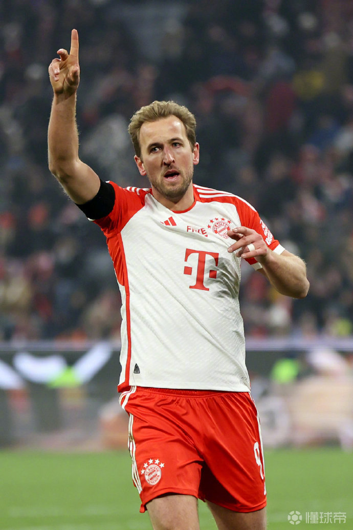 熊猫体育-凯恩迎来二十赛季高光表现，公牛球迷沸腾！的简单介绍